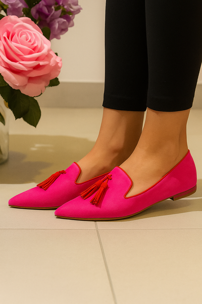 PINK POINTED LOAFER WITH TASSELS